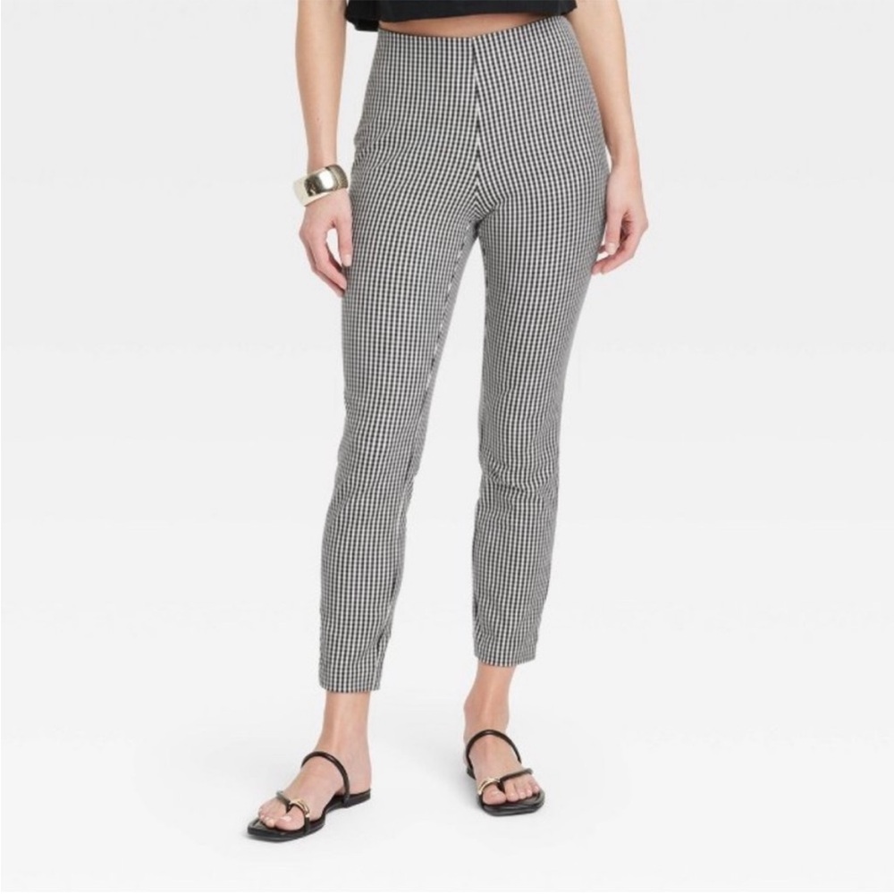 A New Day Women’s Stretch Pants 14 Skinny Gingham Black‎ White Zipper on Side